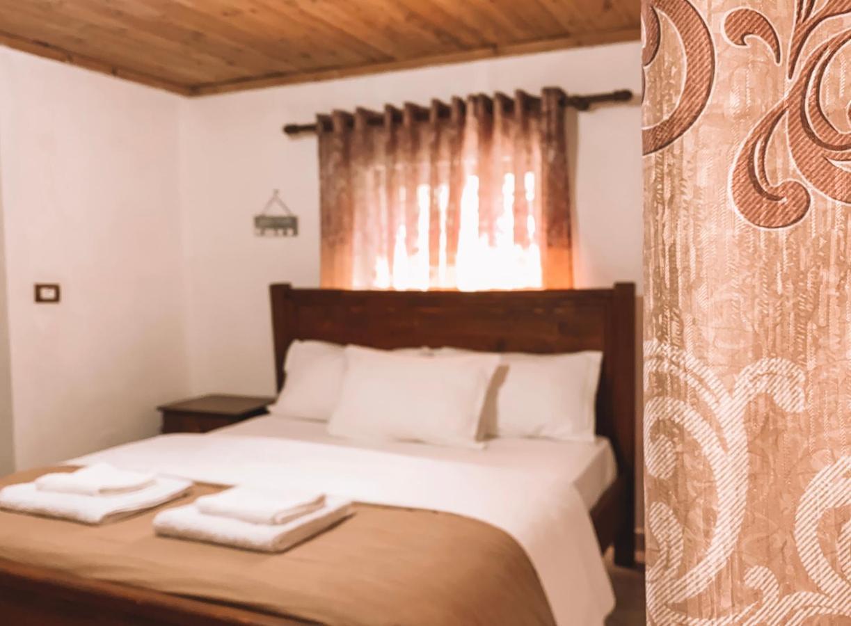 Guesthouse Pashko Тет Екстериор снимка